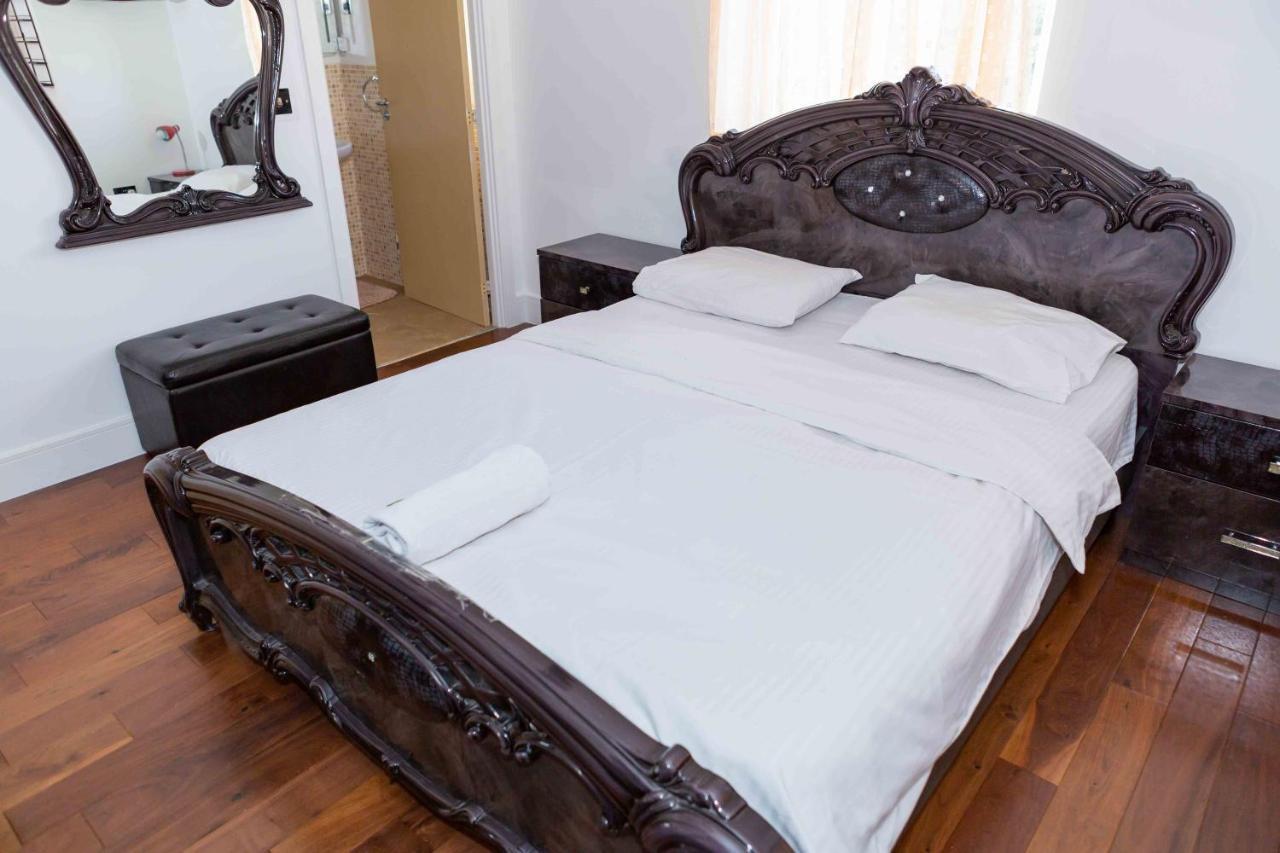 Benjamin Guest House Yiewsley Εξωτερικό φωτογραφία
